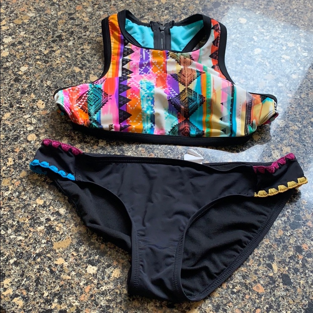 Lucky brand swimsuit set med/large